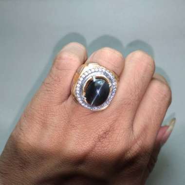 Batu Cincin Mata Kucing Silimanite Cat Eye hitam