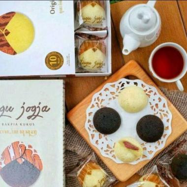 Bakpia Kukus Tugu Jogja isi 10