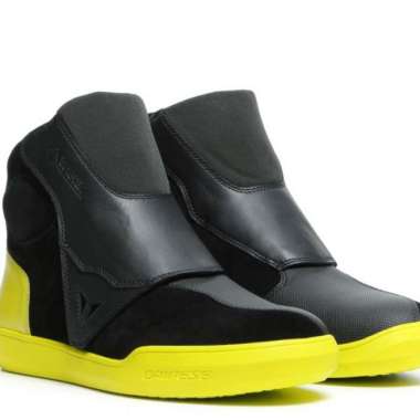 dainese shoes