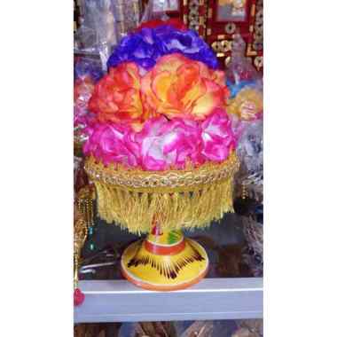 Made Sukawati Dulang bunga tari sekar jagat bali Kuning