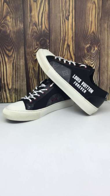 louis vuitton surfside sneaker
