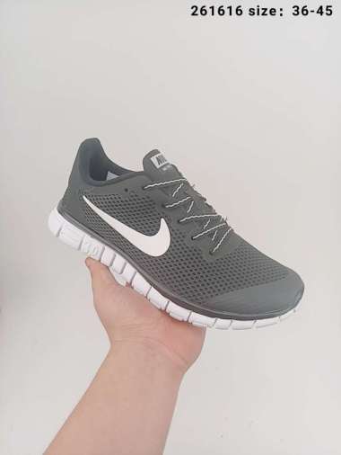 mesh nikes