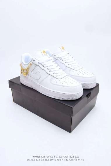 Nike Air Force 1 Original Terbaru Juni 2022 | Blibli
