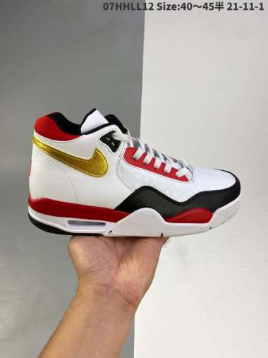 nike boot tennis shoes