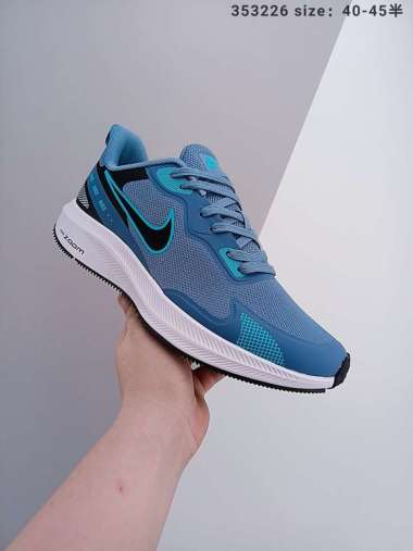 Sepatu Nike Zoom Vomero - Harga Terbaru Mei 2022 \u0026 Gratis Ongkir | Blibli