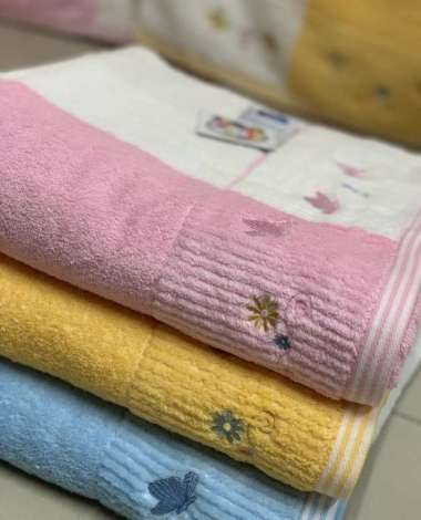 handuk terry palmer bordir kupu kupu butterfly 70x140 lembut & serap