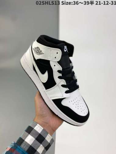 jordan_nike_air_jordan_1_mid 