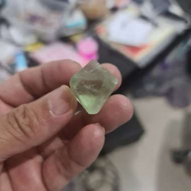 FLUORITE OCTAHEDRON-GREEN14