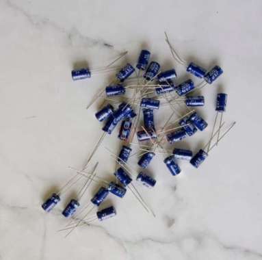 Kapasitor Elco 2,2uf - 250v 2,2uf250v 2,2uf/250v Capacitor