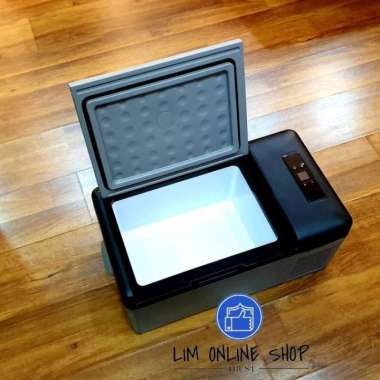 Kulkas Mini Portable 15 Liter Frezzer Box Lemari Es LCD indicator