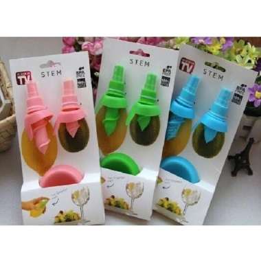 iLOT Fresh Fruit & Vegetable Lemon Juice Sprayer