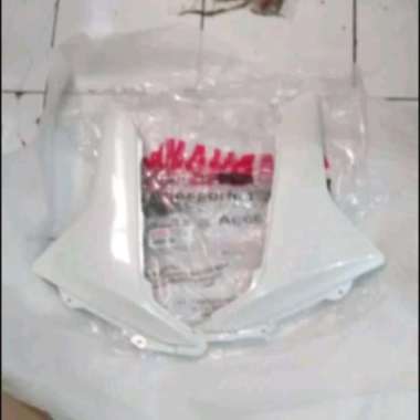 MOLE SIDE SAYAP DEPAN BAWAH PIJAKAN KAKI NMAX PUTIH ORIGINAL YAMAHA