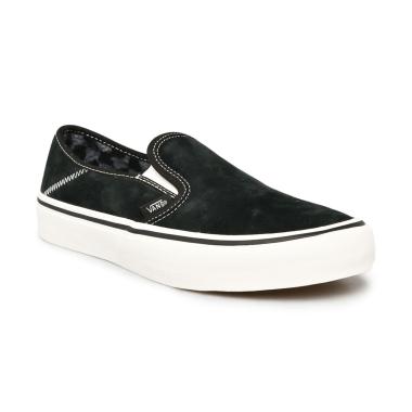 jual vans slip on black white