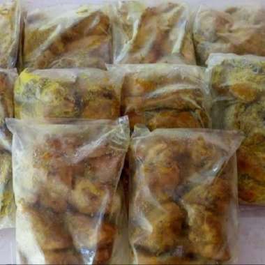 frozen food ayam tulang lunak/1 ekor/potong 8