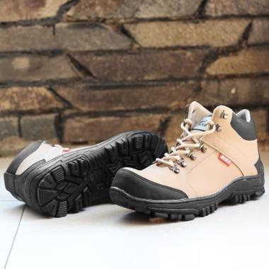 blackwoods safety boots