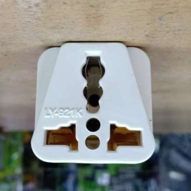 LOYAL COLOKAN SAMBUNGAN KAKI 3 KE 2 OVER STEKER WANPRO LOYAL LY-921K