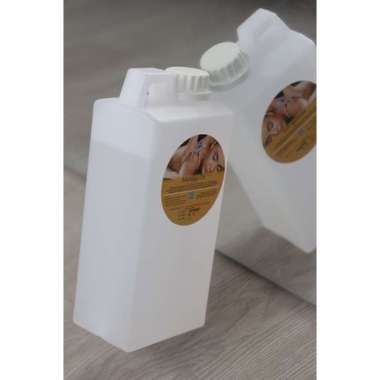 ORIGINAL- Message Oil Larasanti 1 liter Putih / Zaitun Massage Oil / Massage Oil / Spa Oil / MINYAK 