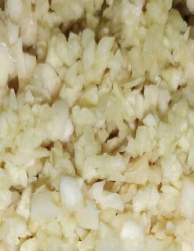 Bawang Putih Cincang // Chopped Garlic 30gr
