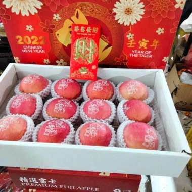 APEL FUJI PREMIUM EDISI PACKING IMLEK ISI 12 PCS