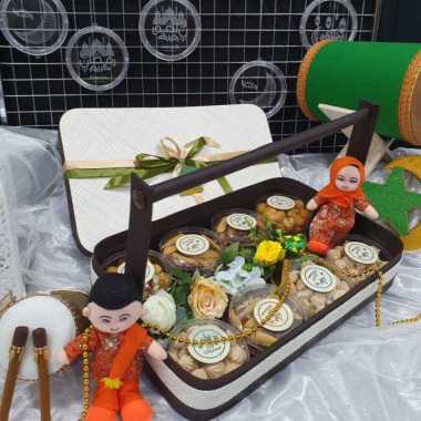 Box Hampers Lebaran Kue Kering Makanan Parcel Idul Fitri Besar Jual box sajha