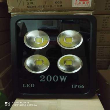 Lampu Sorot LED IP66 200W Putih