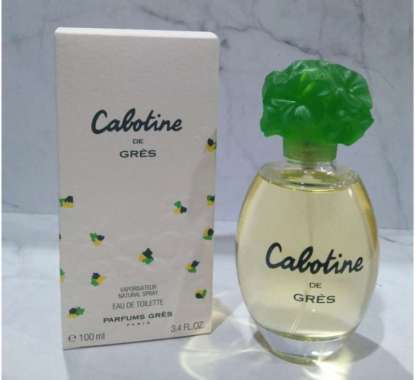 Jual Carolina Herrera 212 Vip Black Paket Parfum Gift Set Online Desember 2020 Blibli