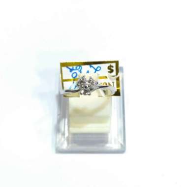 Cincin Tunangan Clover Berlian Diamond 0.15 ct Emas Putih 750
