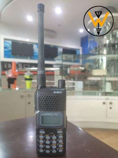 ALINCO DJ-196 HT 2M 5W+BATT+ RAPID CHARGER