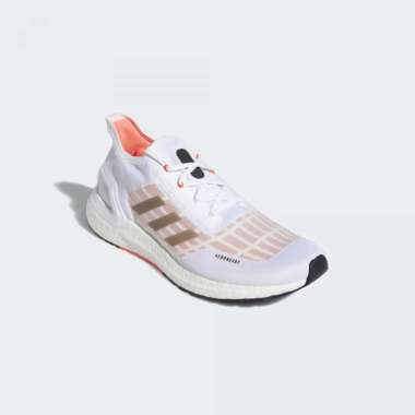 sepatu running adidas ultra boost