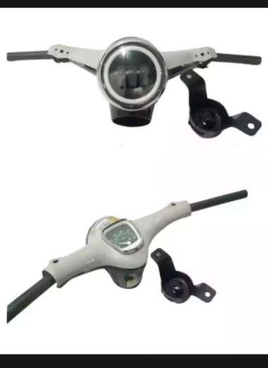 BATOK DEPAN C70 BAHAN BESI PRES SET LAMPU DAYMEKER polos