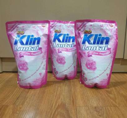 Promo Harga So Klin Pembersih Lantai Sweet Love 800 ml - Blibli