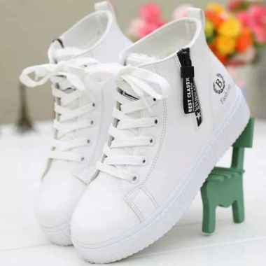Sepatu Wanita Sneakers Wanita SEPATU KETS B.FASHION 40 Hitam