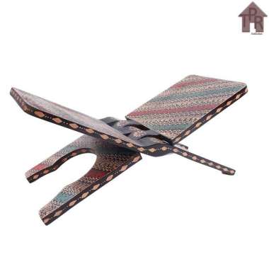 Kayu Batik Stand Buku - Kitab - Al Qur'An Hitam JL005