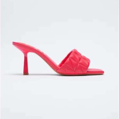br-m036969-03622_zara-original-store 
