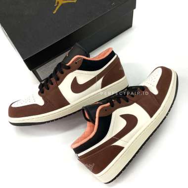 jordan_nike_air_jordan_1_low_se_mocha_f 