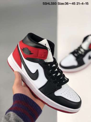 Jual Jordan 1 Black White Terlengkap \u0026 Original - Harga Murah Mei 2022 |  Blibli