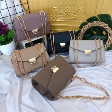 Arari Store - Andara Gold - Tas SlingBag Rantai Wanita Murah - Tas Selempang Cewek Kondangan OOTD
