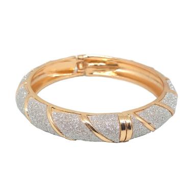 Unduh 46 Koleksi Gambar Gelang Emas Wanita Paling Baru Gratis HD