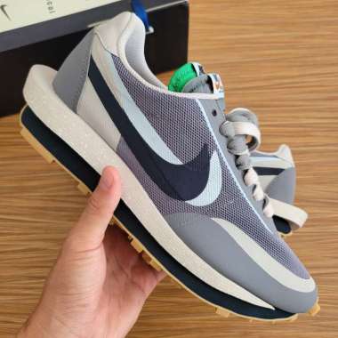 Nike sacai original store