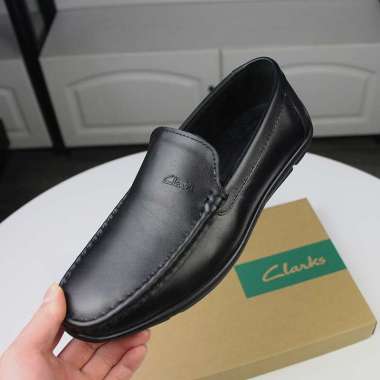 clarks collection slip on sneakers
