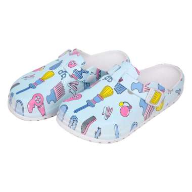 nurse print clogs