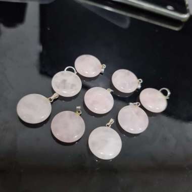 BATU ROSE ICE QUART PENDANT 2CM