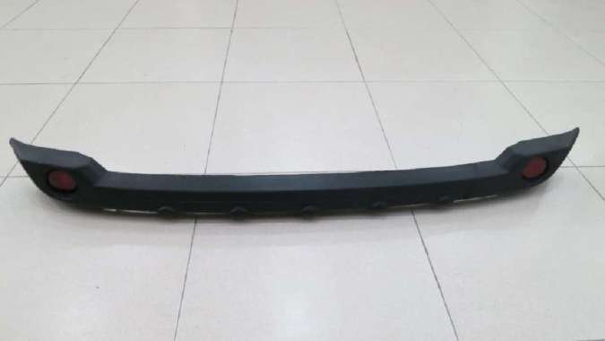 BEMPER BELAKANG AVANZA / XENIA 2004-2011 KARET REFLEKTOR