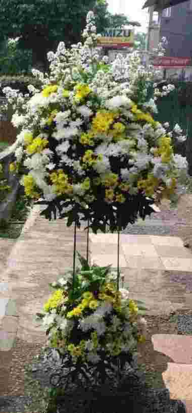 Karangan Bunga Standing Flower Tangerang 2 Tingkat