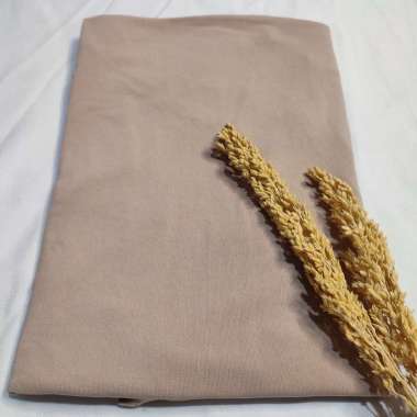 Segitiga Instan Plisket Mecca By Salwa Hijab Matt Jersey Super premium Cream