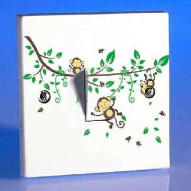 Stiker Sticker Tombol Lampu Saklar Lampu (monkey monyet pohon)