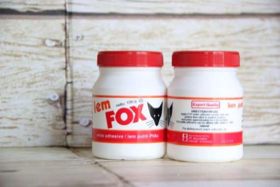Lem Fox Botol 150g
