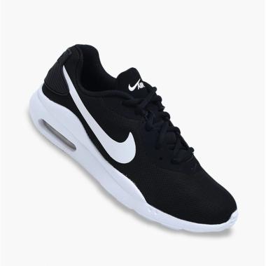 Sepatu Olahraga Wanita Merk Nike Harga Terbaru Juli 2020 Blibli Com