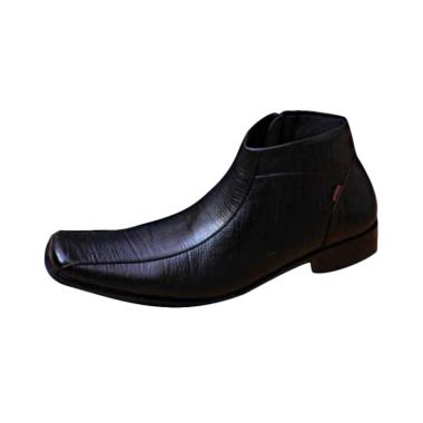Promo Diskon Sepatu Formal Kulit Kickers Terbaru Februari 2020