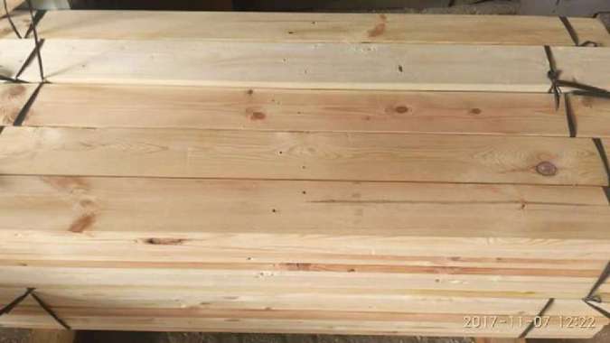 Papan dan Balok Kayu Jati Belanda Serut